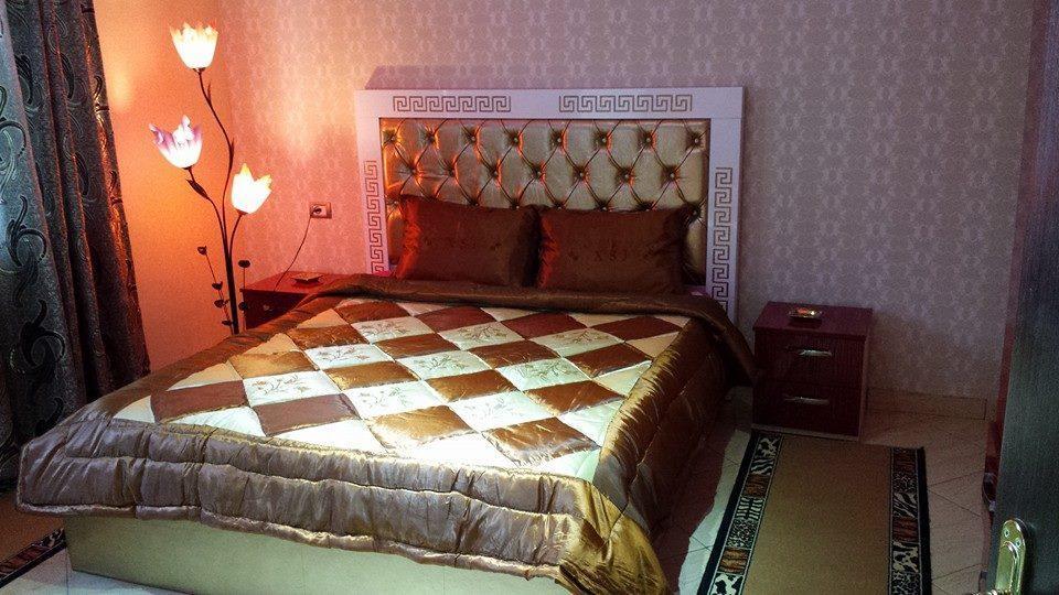 Hotel Buza New Shtoj Eksteriør bilde
