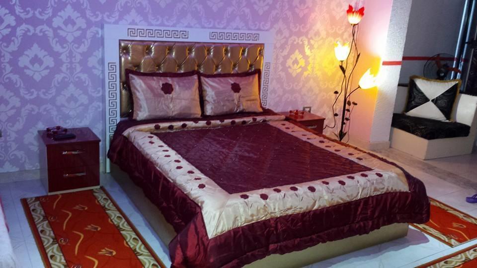 Hotel Buza New Shtoj Eksteriør bilde