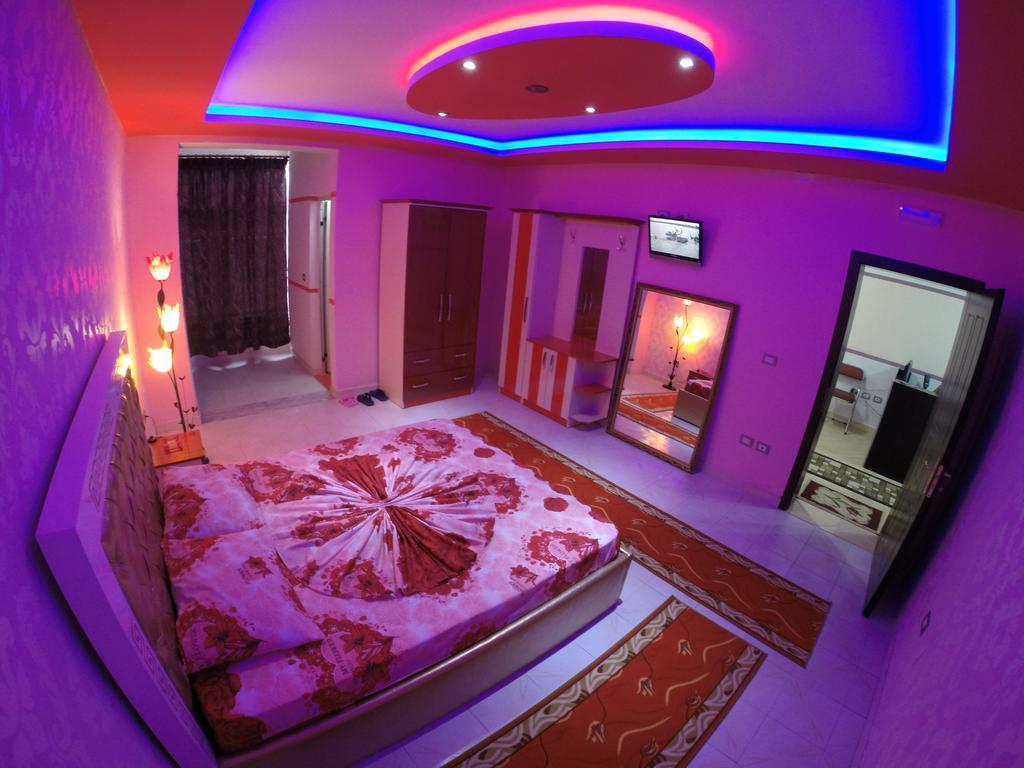 Hotel Buza New Shtoj Eksteriør bilde