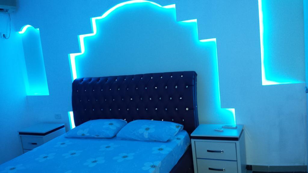 Hotel Buza New Shtoj Eksteriør bilde